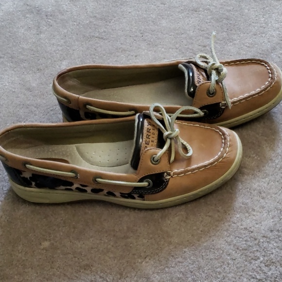womens topsiders